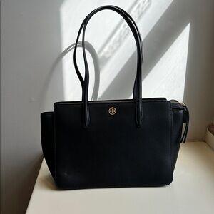 Tory Burch Robinson Small Tote in Pebbled Black Leather with gold accent.
